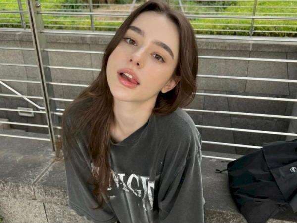 12 Cara Makeup Mirip Boneka ala Dasha Taran Selebgram Rusia, Cantik bak Barbie 12 Cara Makeup Mirip Boneka ala Dasha Taran Selebgram Rusia, Cantik bak Barbie