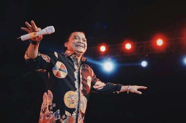 Lirik Lagu Perahu Layar – Didi Kempot dan Artinya Lirik Lagu Perahu Layar – Didi Kempot dan Artinya