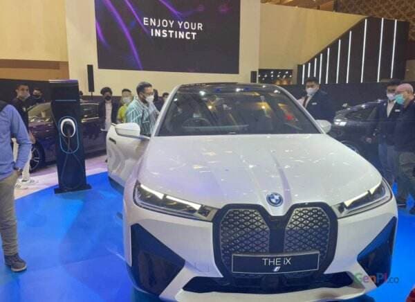 BMW Hadirkan 2 Series Mobil Listrik, Desainnya Mewah Banget