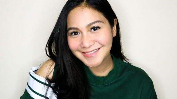 Disebut Hobi Sekolah, Simak Profil Caca Tengker, Adik Nagita Slavina yang Raih 3 Gelar Pendidikan, Gak Kalah Mentereng Disebut Hobi Sekolah, Simak Profil Caca Tengker, Adik Nagita Slavina yang Raih 3 Gelar Pendidikan, Gak Kalah Mentereng