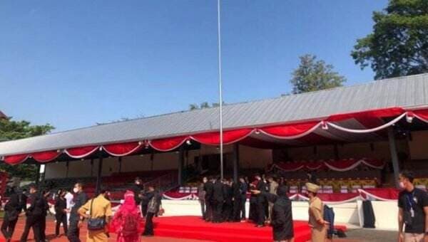 Kronologi Bendera Merah Putih Gagal Berkibar saat Upacara HUT RI di Stadion Sriwedari Solo