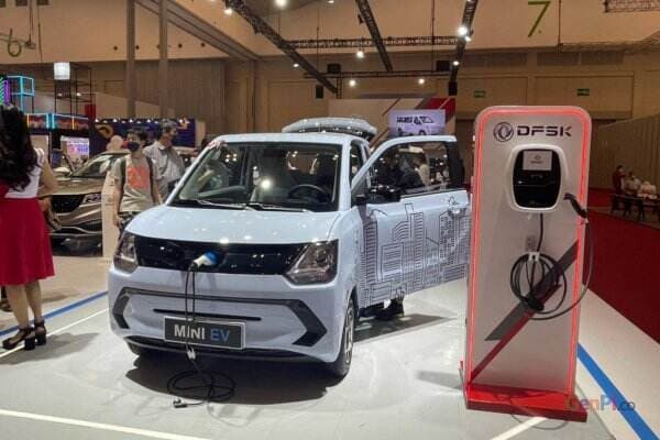 DSFK Mini Ev Muncul di GIIAS 2022, Calon Pesaing Wuling Airev