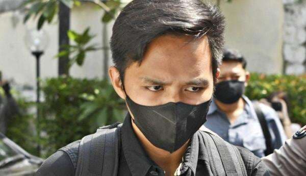 Bharada E Mengaku ke Komnas HAM: Ferdy Sambo Tembak Brigadir J Dua Kali Bharada E Mengaku ke Komnas HAM: Ferdy Sambo Tembak Brigadir J Dua Kali