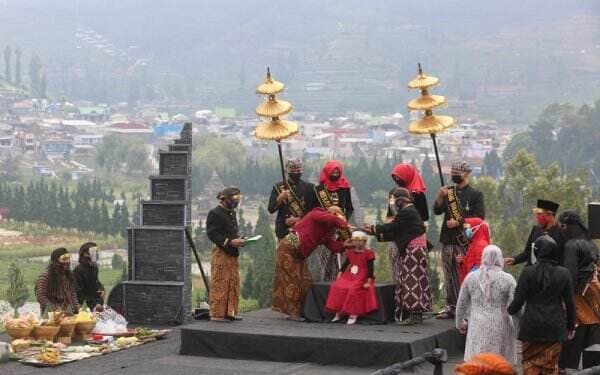 Jadwal Lengkap Dieng Culture Festival 2022, Ada Potong Rambut Gimbal hingga Jazz Atas Awan