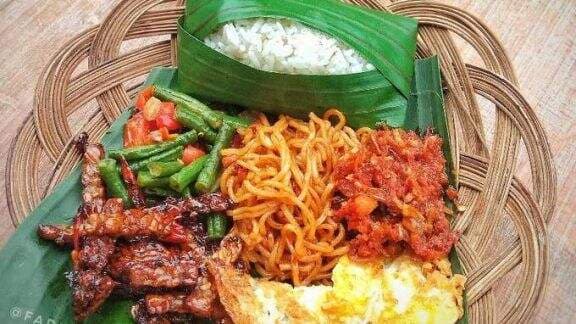 Resep Nasi Jotos Khas Madiun, Menu Sarapan yang Lezat dan Menggiurkan Resep Nasi Jotos Khas Madiun, Menu Sarapan yang Lezat dan Menggiurkan