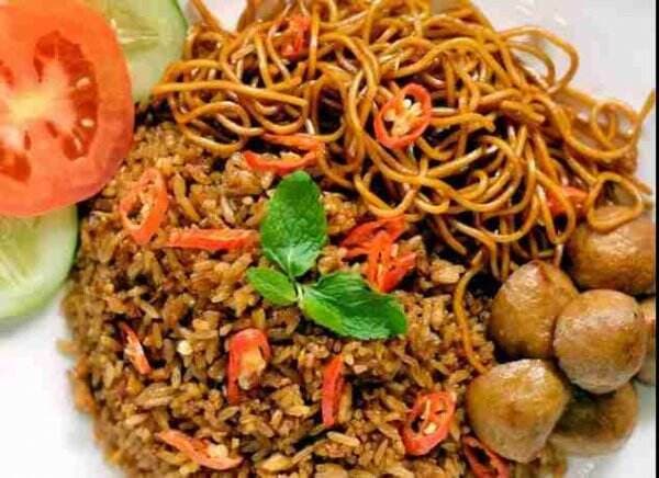 Nasi Goreng Mawut, Menu Sarapan yang Unik dan Mantap, Begini lho Cara Membuatnya