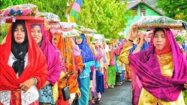 Makna dari Tradisi Nyorong di Tanah Sumbawa