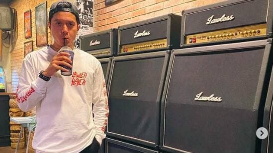 Apa Kabar Sammy Bramantyo, Personel Grup Metal Seringai Kini Jadi Pengusaha Kuliner Apa Kabar Sammy Bramantyo, Personel Grup Metal Seringai Kini Jadi Pengusaha Kuliner
