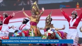 Papua hingga Betawi, Ragam Tarian Tradisional Meriahkan Kirab Merah Putih di Bundaran HI