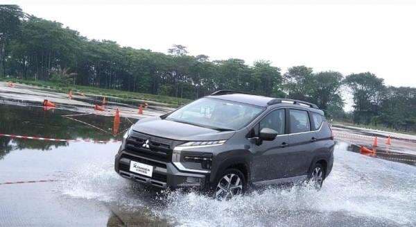 Xpander Cross Benamkan Fitur Active Yaw Control, Apa Fungsinya? Xpander Cross Benamkan Fitur Active Yaw Control, Apa Fungsinya?