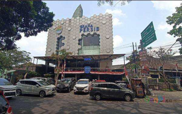 Bobotoh Merapat, Cobain Kafe Bernuansa Persib Bandung Nih Bobotoh Merapat, Cobain Kafe Bernuansa Persib Bandung Nih