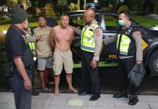 Telanjang dan Pamer Alat Vital ke Perempuan, Bule Rusia Diamankan Polisi Bali