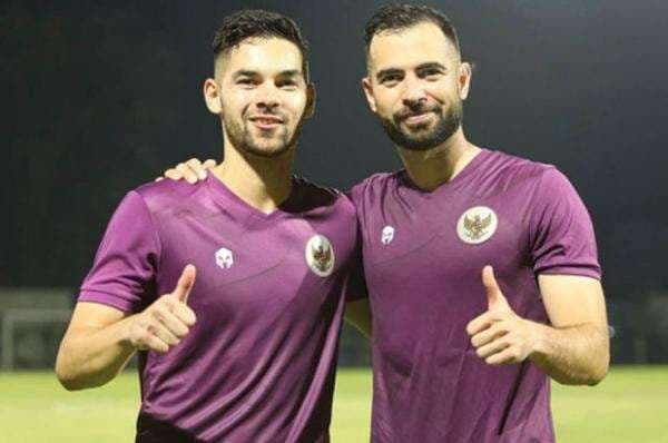 Media Vietnam Soroti Naturalisasi Jordi Amat dan Sandy, Timnas Indonesia di Piala AFF 2022 Mengerikan! Media Vietnam Soroti Naturalisasi Jordi Amat dan Sandy, Timnas Indonesia di Piala AFF 2022 Mengerikan!