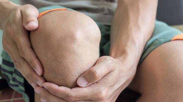 Kaki Bengkak Akibat Asam Urat, Ini Cara Mengatasinya Tanpa Harus ke Dokter Kaki Bengkak Akibat Asam Urat, Ini Cara Mengatasinya Tanpa Harus ke Dokter