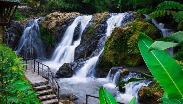 5 Wisata Curug di Bandung dan Sekitarnya, Sajikan Nuansa Sejuk dan Asri