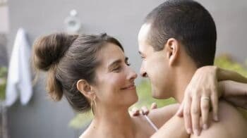 7 Cara Ampuh Agar Pria Dilirik Tante-Tante, Pencinta Milf Merapat! 7 Cara Ampuh Agar Pria Dilirik Tante-Tante, Pencinta Milf Merapat!