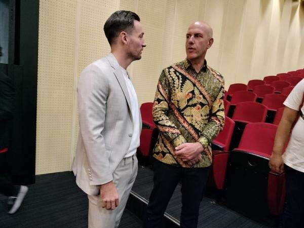 Marc Klok Berharap Kolaborasi PSSI-KNVB Bisa Bawa Pemain Bermain di Luar Negeri Marc Klok Berharap Kolaborasi PSSI-KNVB Bisa Bawa Pemain Bermain di Luar Negeri