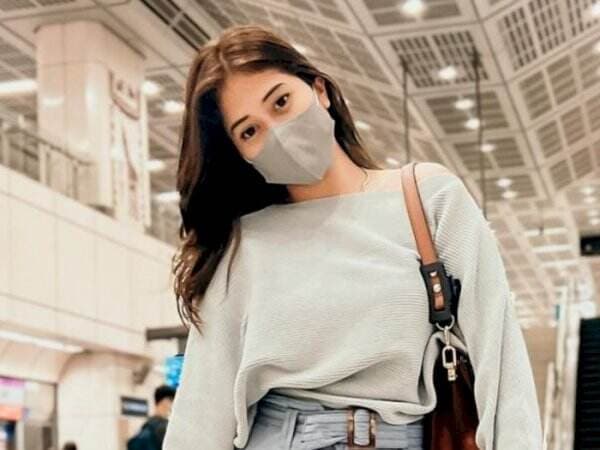 Netizen Geram Isu Mama Ebra Diselingkuhi Sasuke: Sayang Banget Netizen Geram Isu Mama Ebra Diselingkuhi Sasuke: Sayang Banget