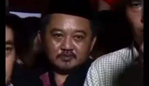 ‘Kukira Cupu, Ternyata Suhu’ Bapak-bapak yang Nyeletuk Ferdy Sambo Lagi Ngopi dan Main Biliar Ternyata Bukan Orang Sembarangan! ‘Kukira Cupu, Ternyata Suhu’ Bapak-bapak yang Nyeletuk Ferdy Sambo Lagi Ngopi dan Main Biliar Ternyata Bukan Orang Sembarangan!