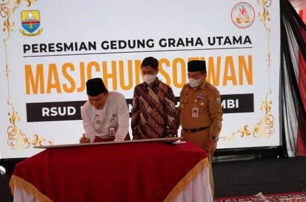 Peresmian Gedung Graha Utama H.Masjchun Sofwan,S.H., RSUD Raden Mattaher Provinsi Jambi