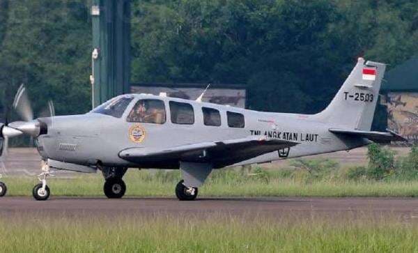 Ini Identitas Pilot dan Kopilot Pesawat TNI AL yang Jatuh di Selat Madura Ini Identitas Pilot dan Kopilot Pesawat TNI AL yang Jatuh di Selat Madura