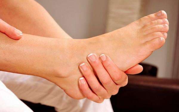 Mengatasi Kaki Agar Tidak Tetanus Akibat Menginjak Paku Berkarat Mengatasi Kaki Agar Tidak Tetanus Akibat Menginjak Paku Berkarat