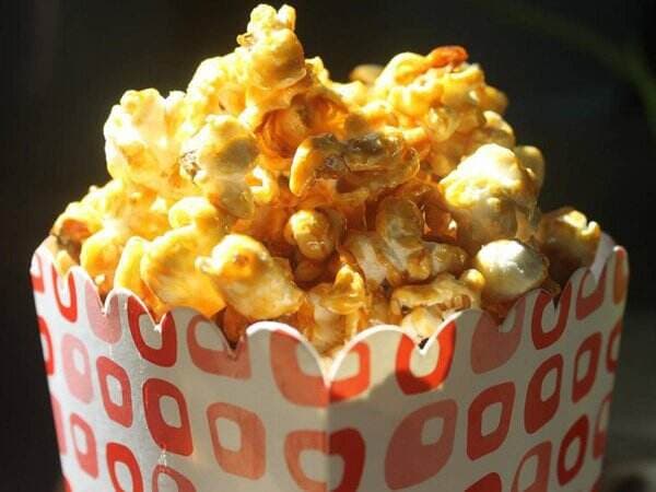 Resep Popcorn Pedas, Camilan Praktis Buat Nonton Netflix