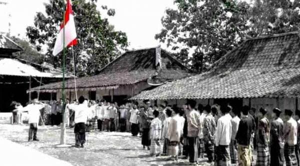 Kontribusi Pesantren dalam Sejarah Pendidikan Islam di Indonesia