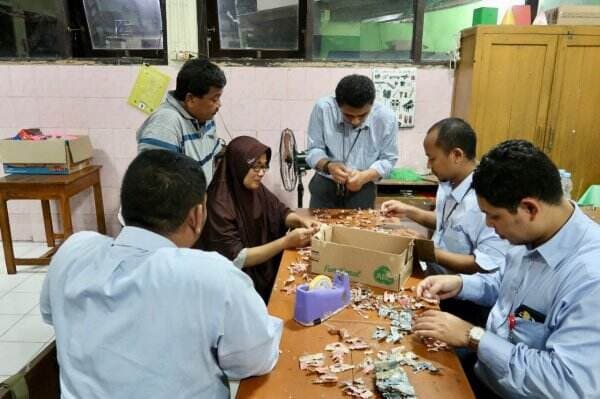 Sebegini Uang Rusak Dimakan Rayap Milik Penjaga Sekolah di Solo yang Bisa Diganti Bank Indonesia