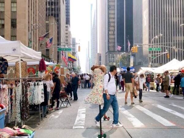 Ternyata New York Juga Punya Car Free Day, Banyak PKL Jualan dengan Harga Miring!