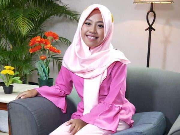 Heboh Afi Nihaya Si Penulis Plagiat Diduga Jadi PSK Pake Akun Alter di Twitter Heboh Afi Nihaya Si Penulis Plagiat Diduga Jadi PSK Pake Akun Alter di Twitter