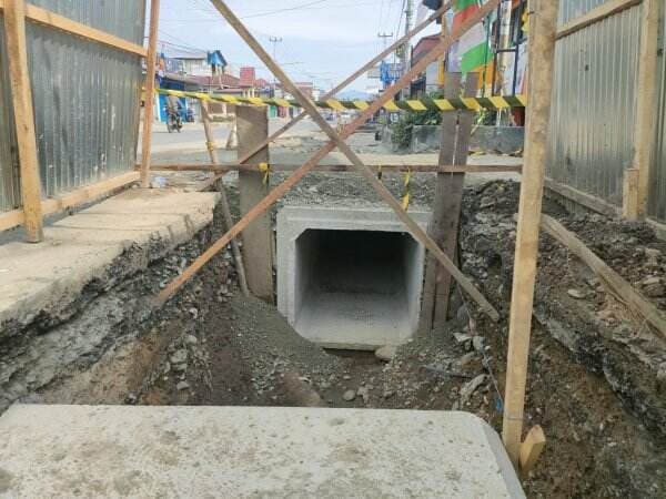 Perisai Kobra Tantang Uji LAB Kwalitas Proyek Box Drainase