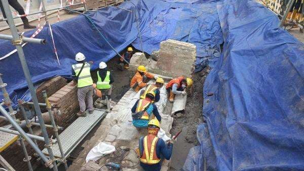 Penampakan Artefak Zaman Kolonial di Lokasi Proyek MRT, Ada Keramik hingga Batu Bata Penampakan Artefak Zaman Kolonial di Lokasi Proyek MRT, Ada Keramik hingga Batu Bata