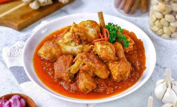 Ayam Masak Habang, Kuliner Nusantara Khas Banjarmasin dengan Cita Rasa Pedas, Gurih dan Sedikit Manis