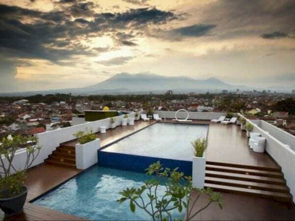 6 Hotel di Malang yang Instagramable dan Aesthetic, Kece Banget! 6 Hotel di Malang yang Instagramable dan Aesthetic, Kece Banget!