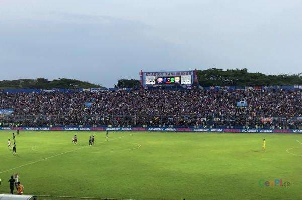 Tiket Derbi Jatim, Arema FC vs Persebaya Ludes, Panpel Siapkan Nobar Tiket Derbi Jatim, Arema FC vs Persebaya Ludes, Panpel Siapkan Nobar