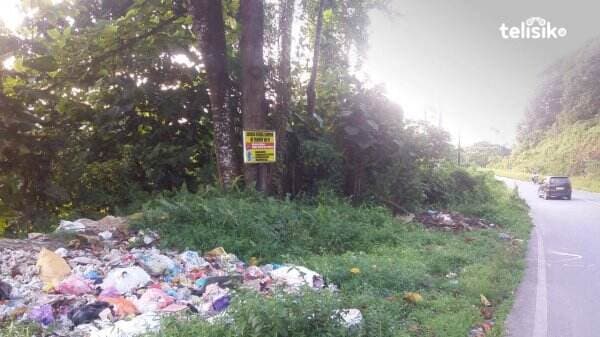 Jalur Jalan Pegunungan Konda-Wolasi Jadi Tempat Pembuangan Sampah