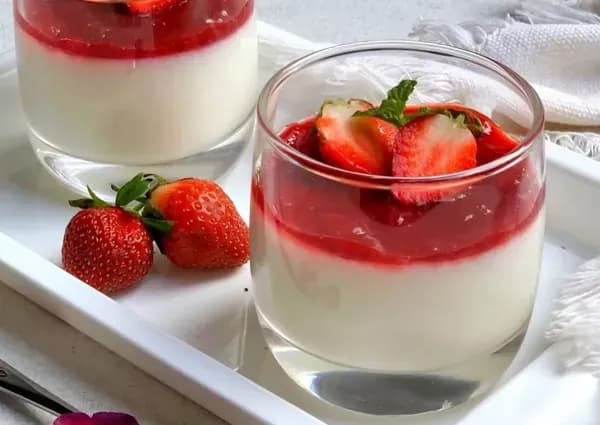 Resep Puding Susu Saus Buah, Dijamin Lembut dan Cocok Untuk Camilan Anak-anak