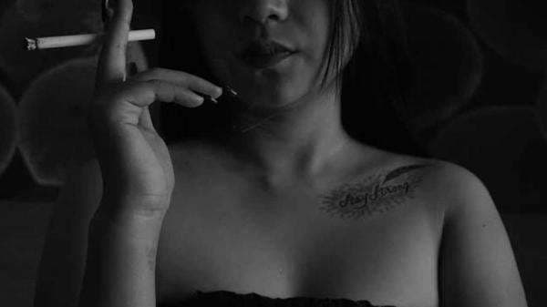 Kendari Undercover: Kisah PSK Tua Jadi Rebutan Pekerja Tambang dengan Permintaan Aneh Kendari Undercover: Kisah PSK Tua Jadi Rebutan Pekerja Tambang dengan Permintaan Aneh