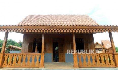 Filosofi dan Makna Ornamen Gigi Balang di Rumah Betawi, Jadi Inspirasi Desain JIS Filosofi dan Makna Ornamen Gigi Balang di Rumah Betawi, Jadi Inspirasi Desain JIS