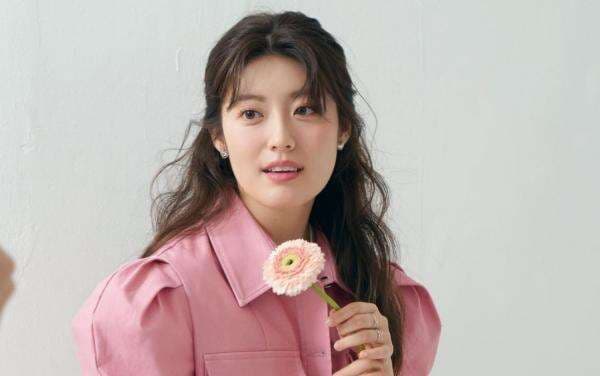 Memikat Lewat ‘Little Women’, Ini 5 Fakta Menarik Nam Ji Hyun yang Harus Kamu Tahu! Memikat Lewat ‘Little Women’, Ini 5 Fakta Menarik Nam Ji Hyun yang Harus Kamu Tahu!