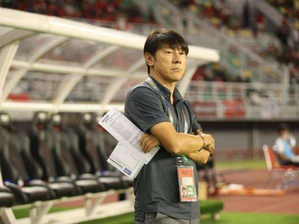 Pasang Foto Lesu, Media Malaysia Sorot Shin Tae Yong Mundur dari Timnas Pasang Foto Lesu, Media Malaysia Sorot Shin Tae Yong Mundur dari Timnas