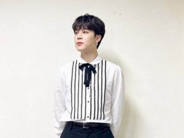 Happy Birthday Jimin! 5 Potret OOTD Jimin BTS Rajanya Tren Fashion Happy Birthday Jimin! 5 Potret OOTD Jimin BTS Rajanya Tren Fashion