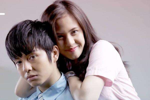 Simak 5 Film Romantis Indonesia Terbaik, Bisa Bikin Baper! Simak 5 Film Romantis Indonesia Terbaik, Bisa Bikin Baper!