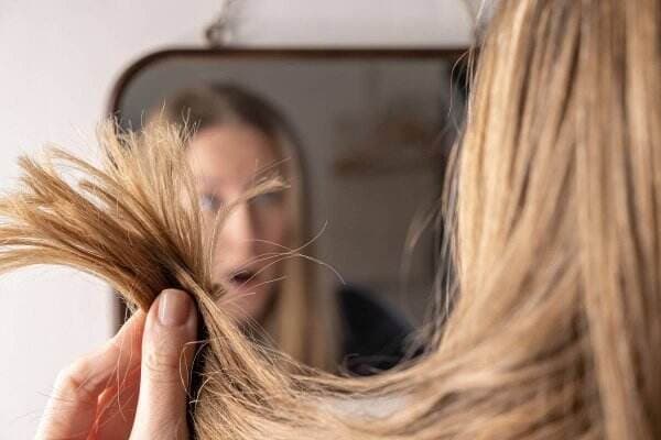 Meluruskan Rambut Bisa Picu Kanker Rahim? Begini Penjelasannya