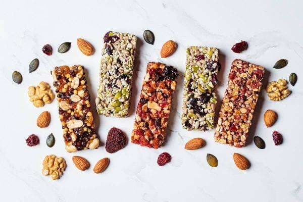 3 Protein Bar untuk Camilan Sehat Tanpa Takut Badan Jadi Gemuk 3 Protein Bar untuk Camilan Sehat Tanpa Takut Badan Jadi Gemuk