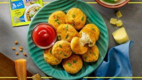 Resep Bola-Bola Kentang Isi Keju, Teksturnya Lembut Lumer Banget di Mulut Anak Resep Bola-Bola Kentang Isi Keju, Teksturnya Lembut Lumer Banget di Mulut Anak