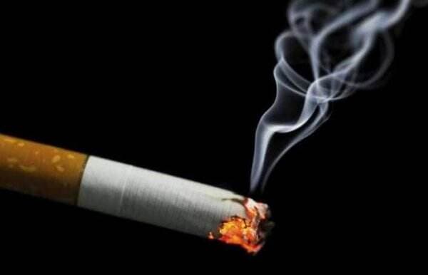 Wajib Tahu! Ini Bedanya Uap Rokok Elektrik dengan Asap Rokok Biasa