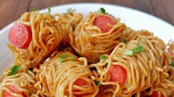 Resep Sosis Mie Gulung, Kesukaan Si Kecil, Cocok untuk Makan Siang