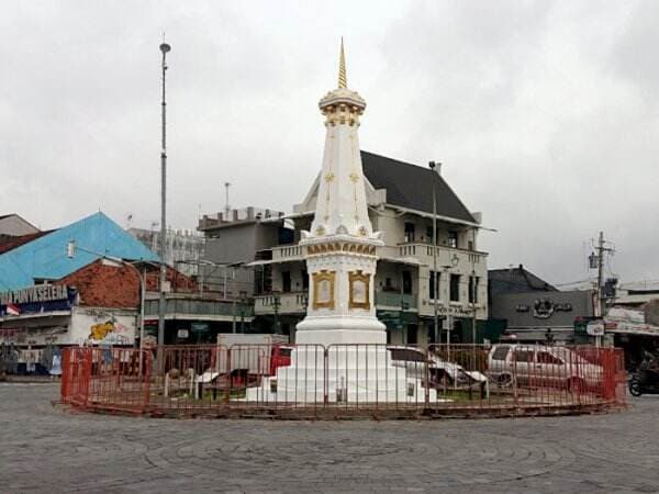 Mencegangkan! Bentuk Tugu Jogja Ternyata Dulunya Tak Seperti Ini, Lalu Seperti Apa?